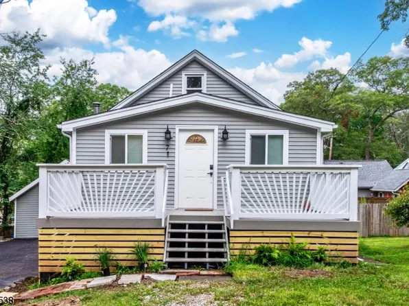 7 Papscoe Rd, West Milford Twp., NJ 07421