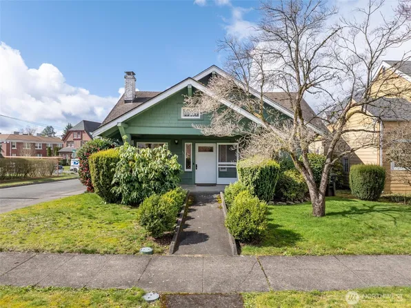 601 F Street, Centralia, WA 98531