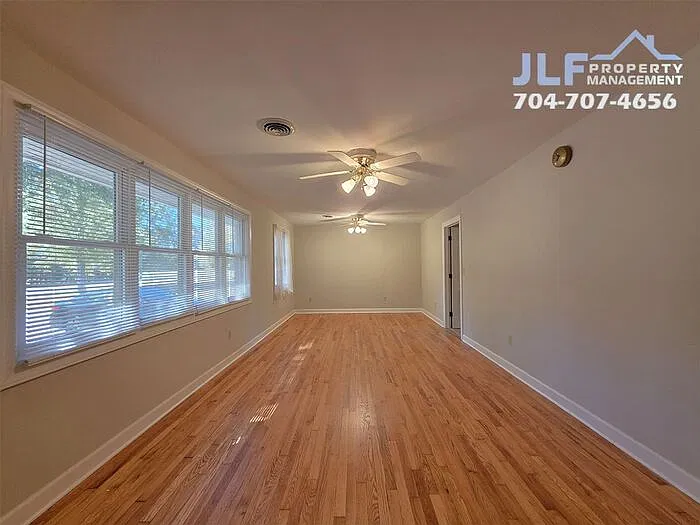3 bed, 2.0 bath, 1853 sqft, $1,850 — Photo 3
