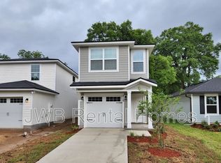 8129 Free Ave, Jacksonville, FL 32211