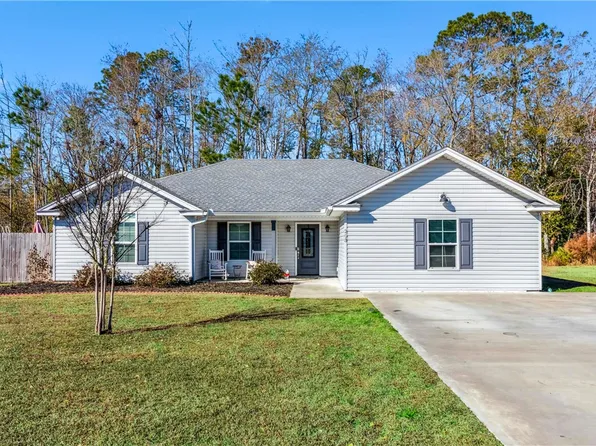 203 Greencove Dr, Brunswick, GA 31525