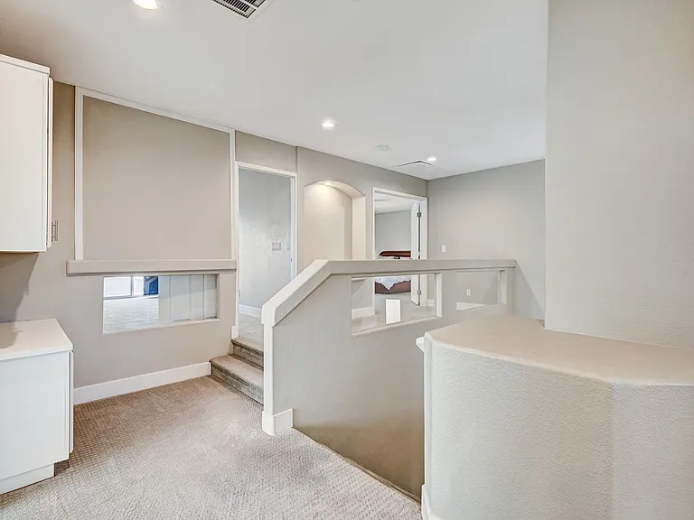 9748 Cathedral Stairs Ct — Photo 32