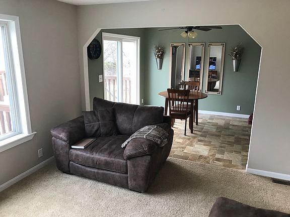 4th image of 3141 Riverwood Dr