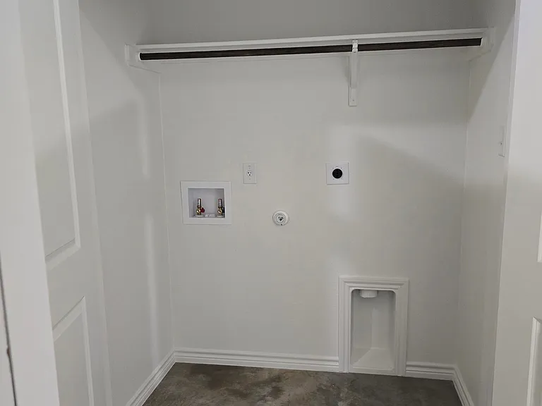 1278 Lehmann Dr — Photo 11