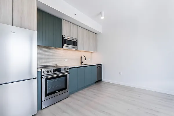 Rented by Nooklyn NYC LLC | media 6