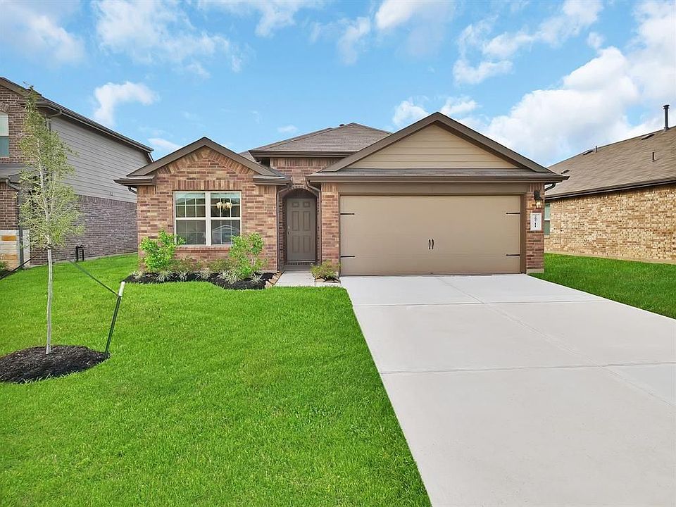 1st image of 29711 Breakwater Dr