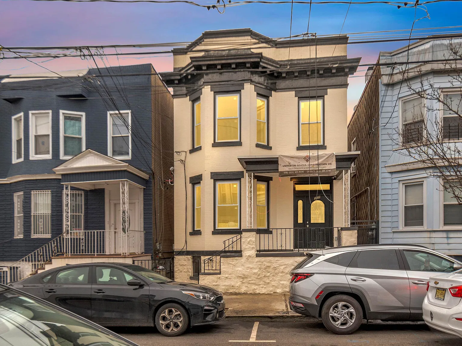 2 bed, 1.0 bath, $2,500 — Photo 2
