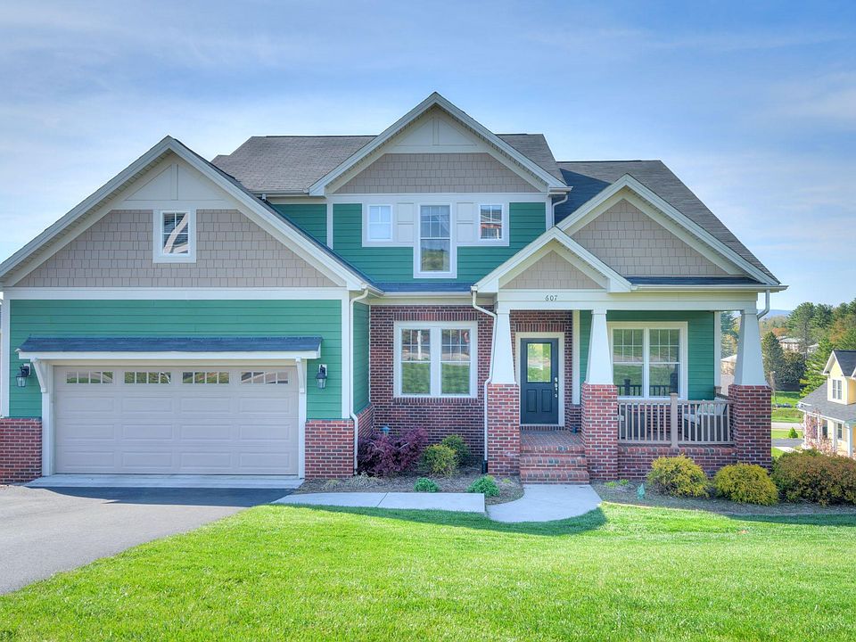1st image of 607 Kelly Ln