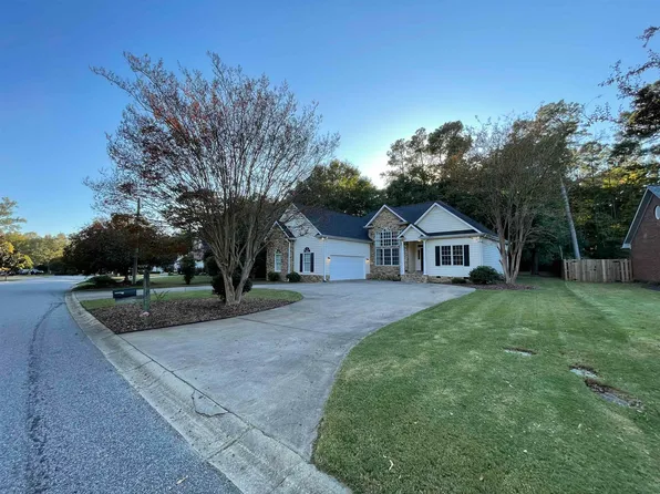 122 Bradford Crossing Dr, Roebuck, SC 29376