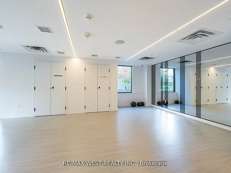 500 Wilson Ave #721 — Photo 12