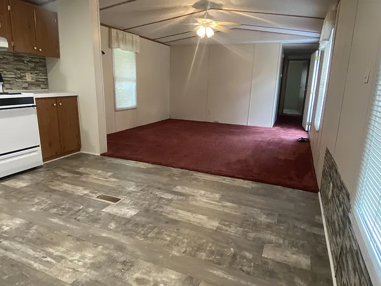 2894 Lake Upchurch Dr — Photo 21