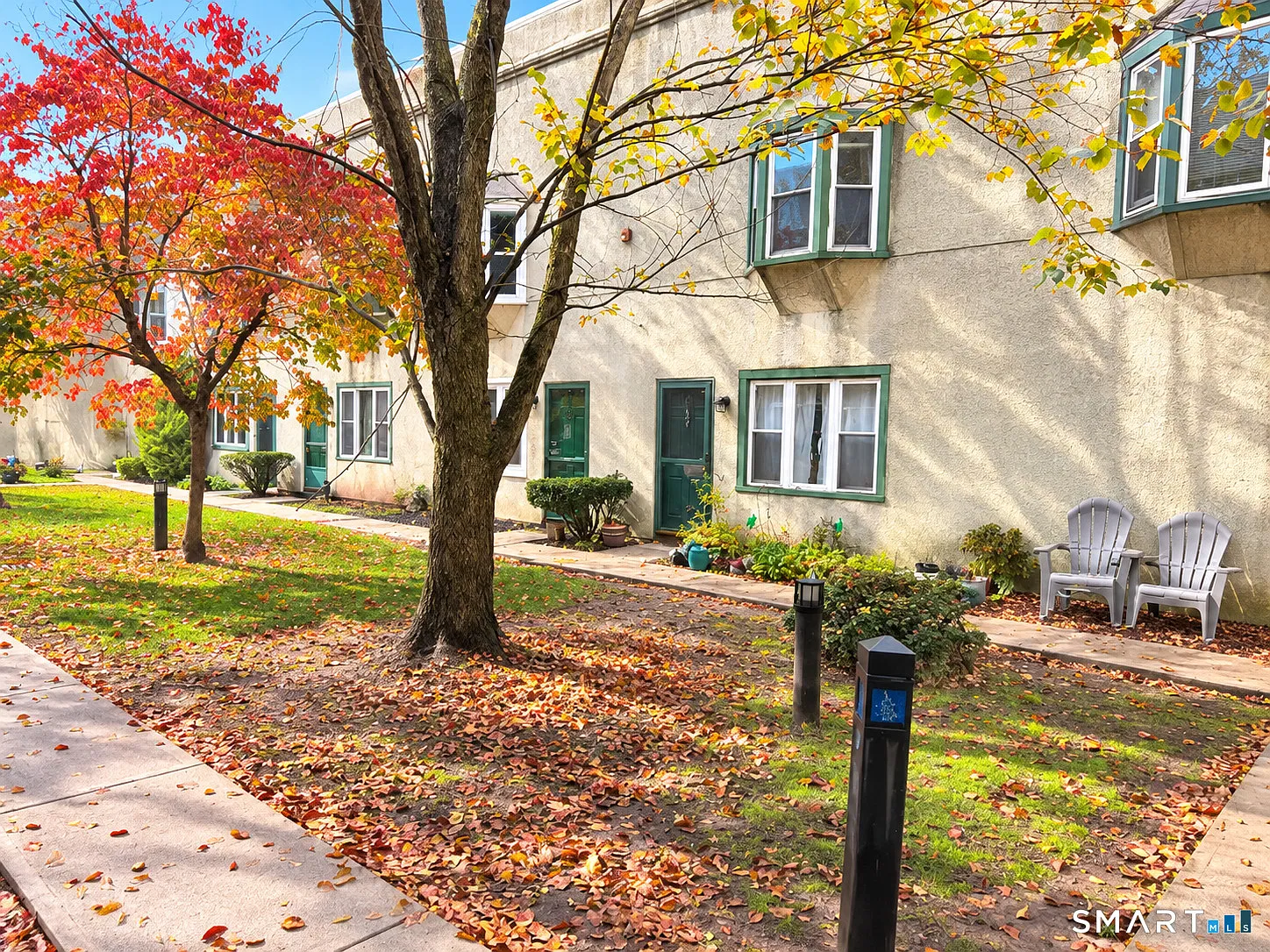 2 bed, 1.5 bath, 1362 sqft, $2,200 — Photo 1