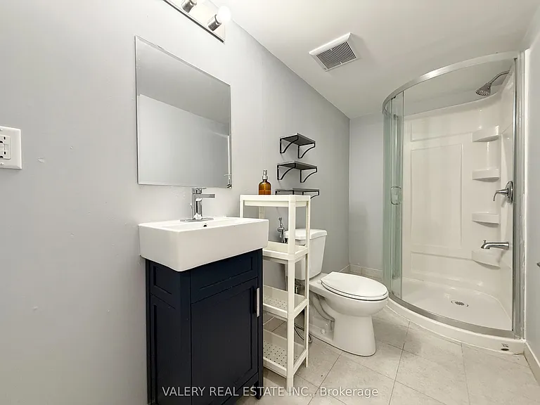 1180 Heathfield Ct — Photo 10