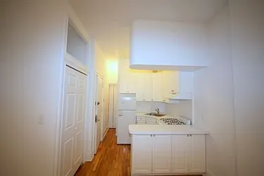 Rented by Metropolitan Realty