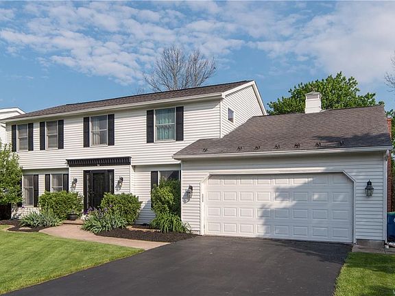 2nd image of 16 Taverly Dr
