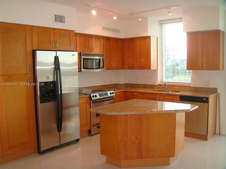1755 Hallandale Beach Blvd #406E — Photo 5