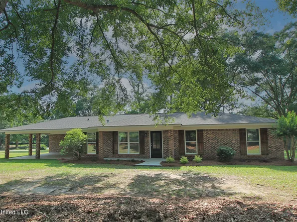 141 Edger Emerson Cir, Lucedale, MS 39452