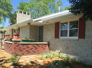 1742 G St, Geneva, NE 68361