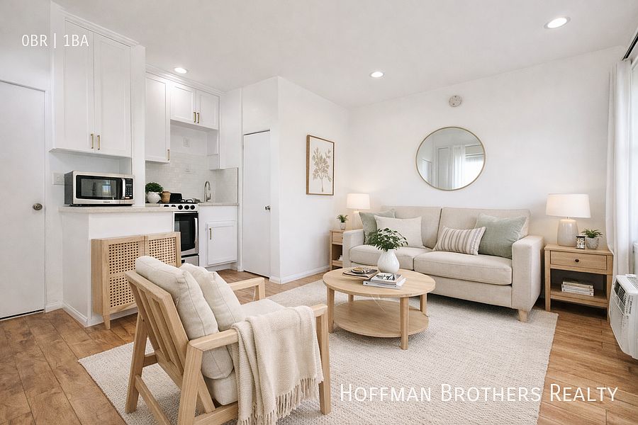 1st image of 858 N La Fayette Park Pl APT 9