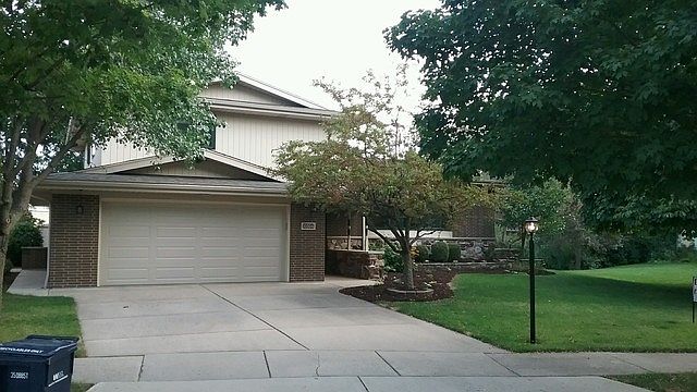 1st image of 10504 Somerset Dr