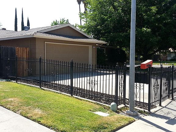 3rd image of 7033 Salmon River Dr