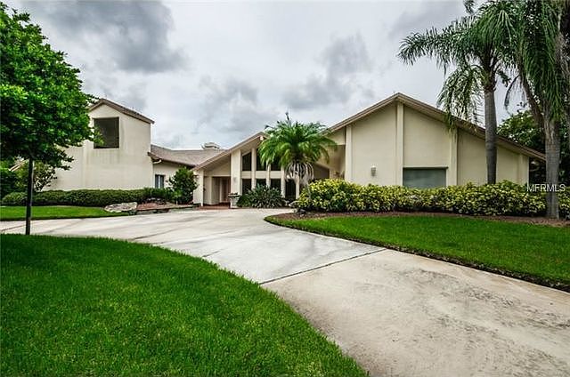 1st image of 1918 Cove Ln