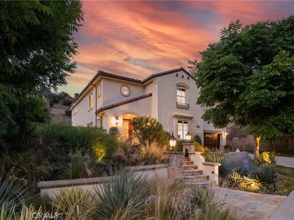 1908 Hazel Nut Ct, Agoura Hills, CA 91301