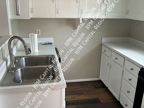 4th image of 516 Grand St