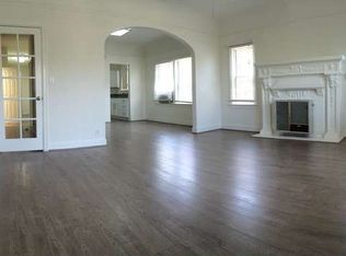 1194 S Bronson Ave, Los Angeles, CA 90019