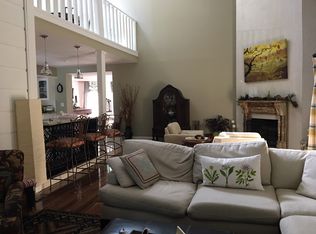 3412 Nundy Rd, Tampa, FL 33618