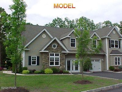 1100 Macintosh Way, Matamoras, PA, 18336