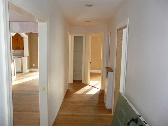 2nd image of 2248 Nelson Dr