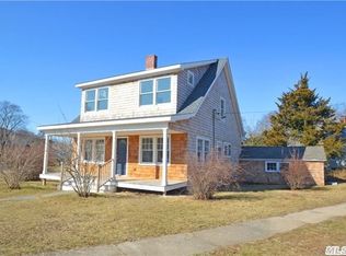 755 Knapp Pl, Greenport, NY 11944