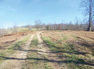Deer Lodge Hwy, Deer Lodge, TN 37726