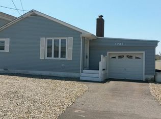 1761 Bay Isle Dr, Point Pleasant Beach, NJ 08742