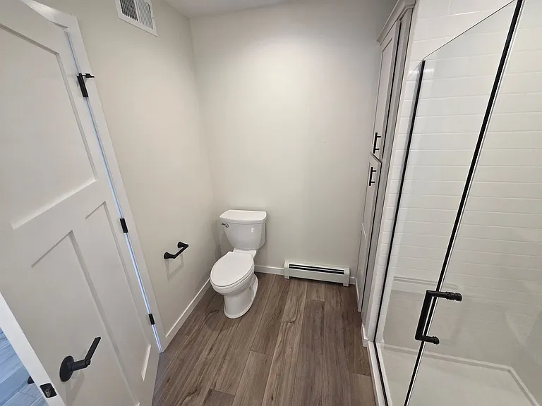 2106 Cottage Hill Cir — Photo 3