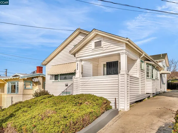 2628 Logan St, Oakland, CA 94601