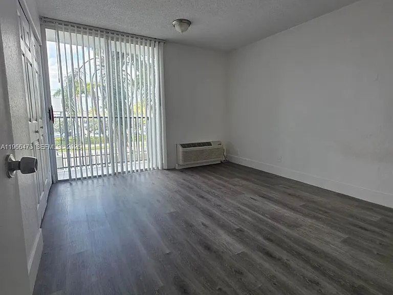 16450 NW 2nd Ave #214 — Photo 9