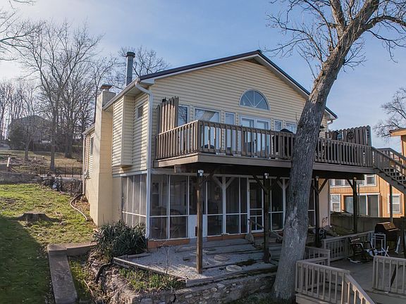 3rd image of 29724 Lake Rd #57