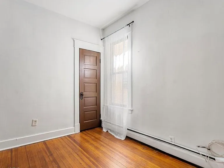 153 Ontario St #1 — Photo 14
