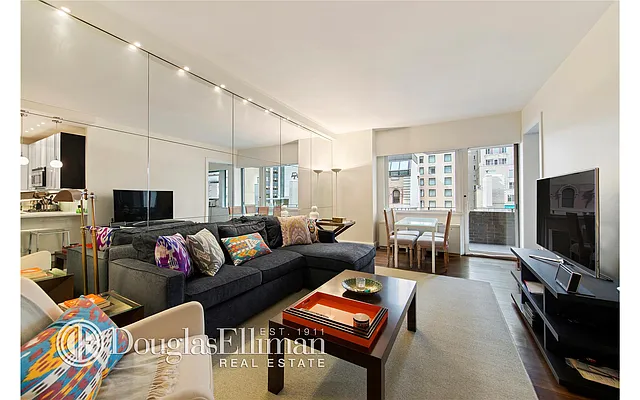 Rented by Douglas Elliman | media 25