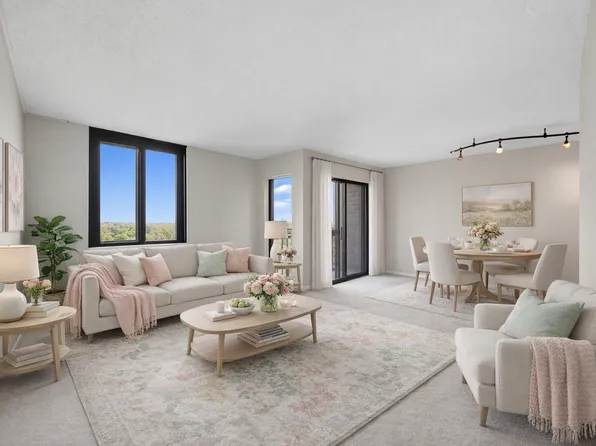 1181 Edgcumbe Rd APT 914, Saint Paul, MN 55105