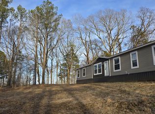 1295 Hillside Rd, Holcomb, MS 38940