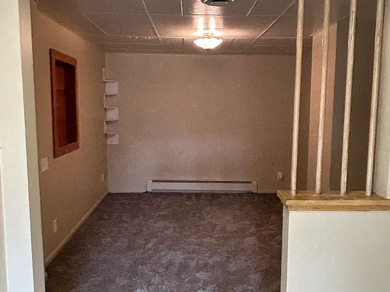 126 Eastmanville St #B — Photo 11