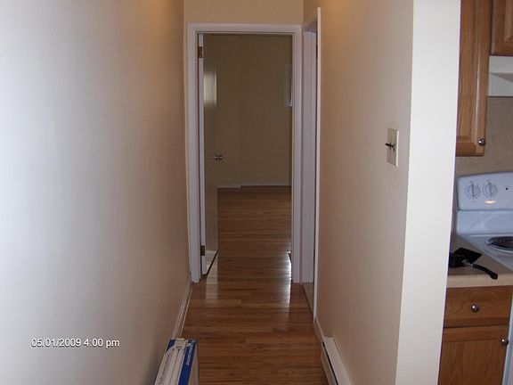 4th image of 2130 S 16th St Floor 2