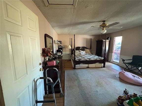 5th image of 4750 Ridgewood Rd