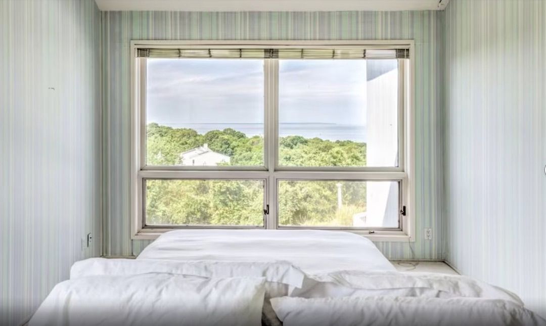  Bedroom 3 with view