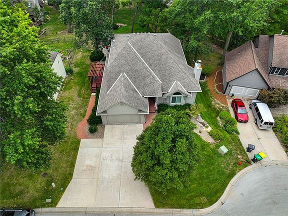 2nd image of 1909 SW Rock Creek Ct