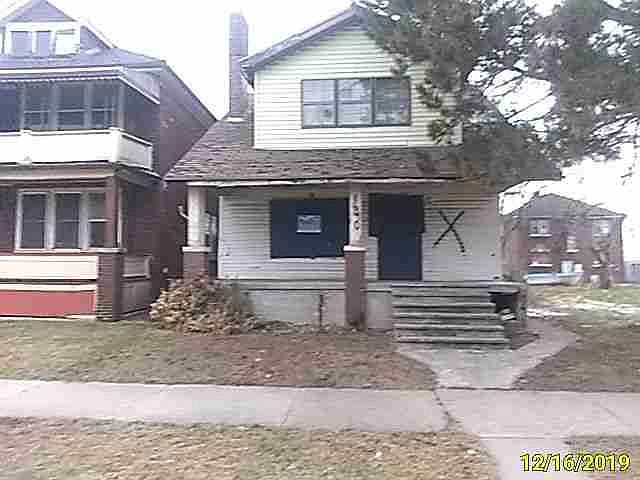 1640 Elmhurst