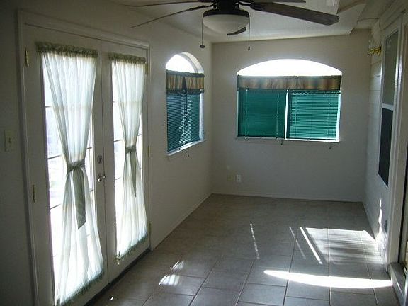 5th image of 5722 Grandwood Dr